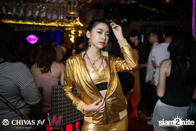 Countdown 2020 with Atom Chanakan & Chivas XV at Wine Bridge — photo 100