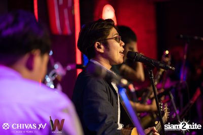 Countdown 2020 with Atom Chanakan & Chivas XV at Wine Bridge — photo 118