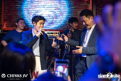 Countdown 2020 with Atom Chanakan & Chivas XV at Wine Bridge — photo 140