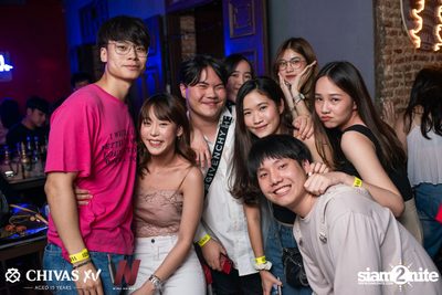 Countdown 2020 with Atom Chanakan & Chivas XV at Wine Bridge — photo 199
