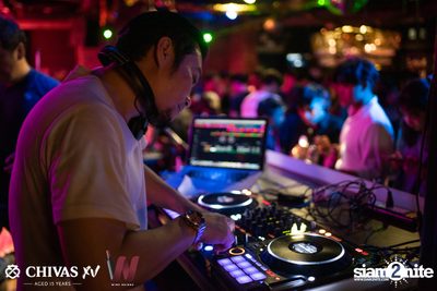 Countdown 2020 with Atom Chanakan & Chivas XV at Wine Bridge — photo 202