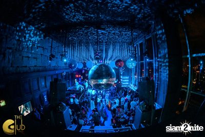 White New Year's Eve 2020 w/ DJ Ono ที่ The Club at Koi — photo 4