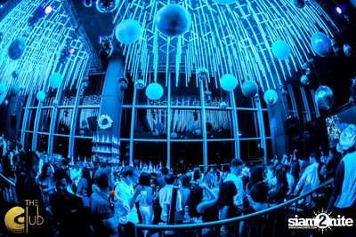 White New Year's Eve 2020 w/ DJ Ono ที่ The Club at Koi — photo 29