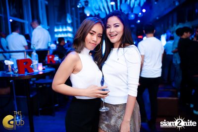 White New Year's Eve 2020 w/ DJ Ono ที่ The Club at Koi — photo 31