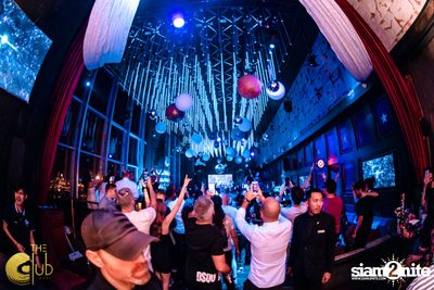 White New Year's Eve 2020 w/ DJ Ono ที่ The Club at Koi — photo 47
