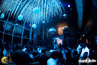White New Year's Eve 2020 w/ DJ Ono ที่ The Club at Koi — photo 59