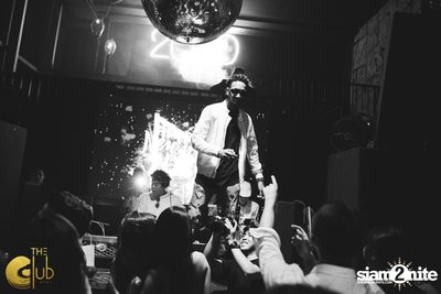 White New Year's Eve 2020 w/ DJ Ono ที่ The Club at Koi — photo 61