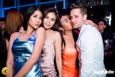 White New Year's Eve 2020 w/ DJ Ono ที่ The Club at Koi — photo 67