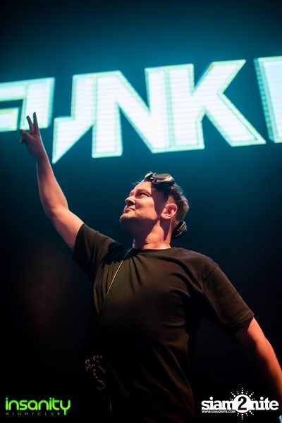 2020 NYE Countdown ที่ Insanity Nightclub — photo 139