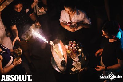 The Wolf Of Bangkok - NYE 2020 at Revolucion Cocktail — photo 37