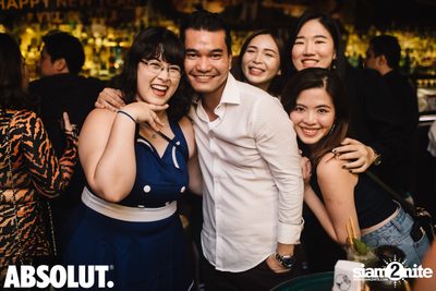The Wolf Of Bangkok - NYE 2020 at Revolucion Cocktail — photo 38
