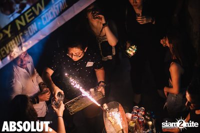 The Wolf Of Bangkok - NYE 2020 at Revolucion Cocktail — photo 41