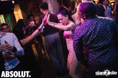 The Wolf Of Bangkok - NYE 2020 at Revolucion Cocktail — photo 43