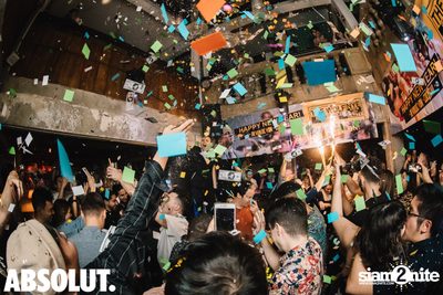 The Wolf Of Bangkok - NYE 2020 at Revolucion Cocktail — photo 68