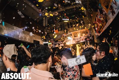 The Wolf Of Bangkok - NYE 2020 at Revolucion Cocktail — photo 69