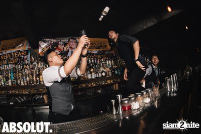 The Wolf Of Bangkok - NYE 2020 at Revolucion Cocktail — photo 114
