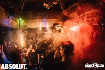 The Wolf Of Bangkok - NYE 2020 at Revolucion Cocktail — photo 144