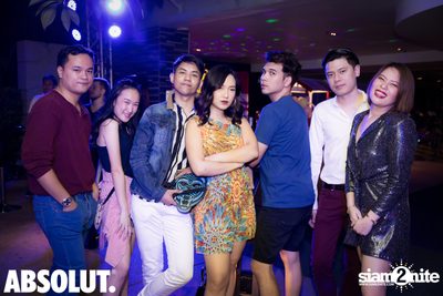 NYE Splash Countdown Pool Party at SPLASH at Aloft — photo 4