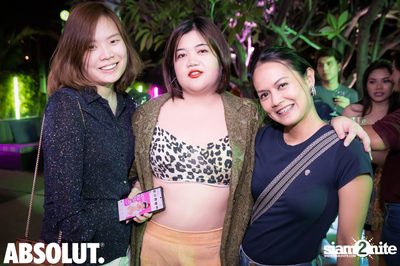 NYE Splash Countdown Pool Party at SPLASH at Aloft — photo 21