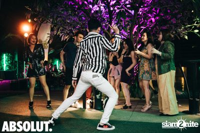 NYE Splash Countdown Pool Party at SPLASH at Aloft — photo 39