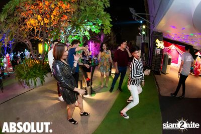 NYE Splash Countdown Pool Party at SPLASH at Aloft — photo 41