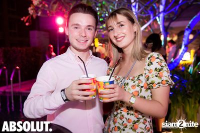 NYE Splash Countdown Pool Party at SPLASH at Aloft — photo 45