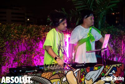 NYE Splash Countdown Pool Party at SPLASH at Aloft — photo 47