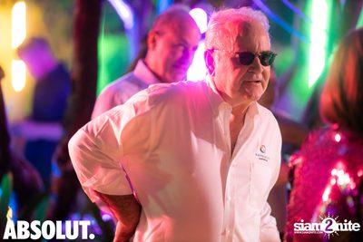 NYE Splash Countdown Pool Party at SPLASH at Aloft — photo 50