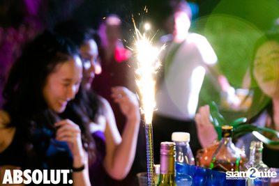 NYE Splash Countdown Pool Party at SPLASH at Aloft — photo 59