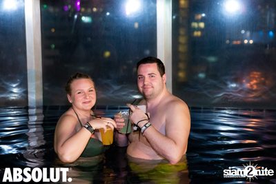 NYE Splash Countdown Pool Party at SPLASH at Aloft — photo 78
