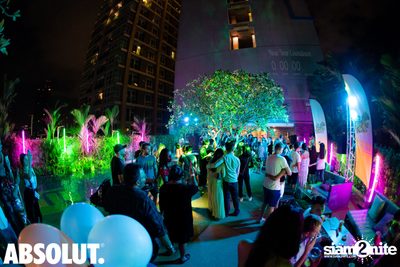NYE Splash Countdown Pool Party at SPLASH at Aloft — photo 88