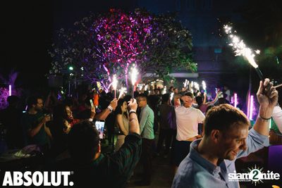 NYE Splash Countdown Pool Party at SPLASH at Aloft — photo 96