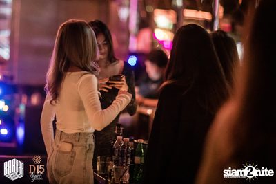 Friday Night at BARBARBAR — photo 9