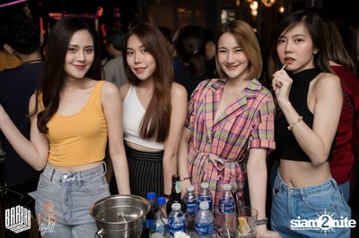 Friday Night at BARBARBAR — photo 34
