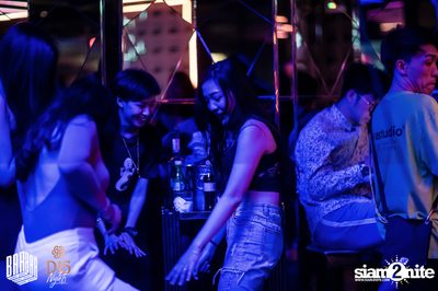 Friday Night at BARBARBAR — photo 86