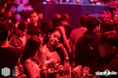 Friday Night at BARBARBAR — photo 98