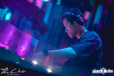 DJ A-Gold at The Club Khaosan — photo 11