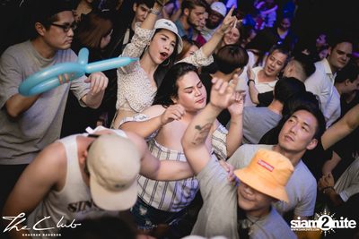 DJ A-Gold at The Club Khaosan — photo 92