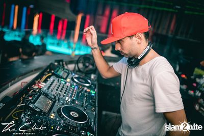 DJ A-Gold at The Club Khaosan — photo 112