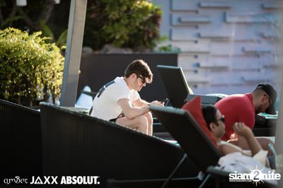 amBar Pool Party ที่ Four Points by Sheraton — photo 38