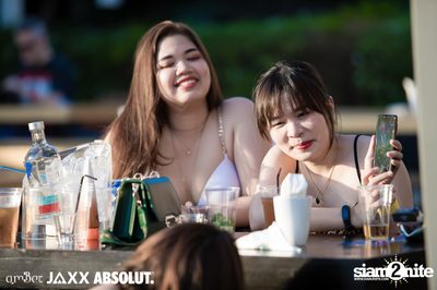 amBar Pool Party ที่ Four Points by Sheraton — photo 44