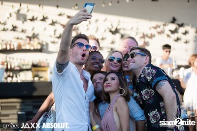 amBar Pool Party ที่ Four Points by Sheraton — photo 45