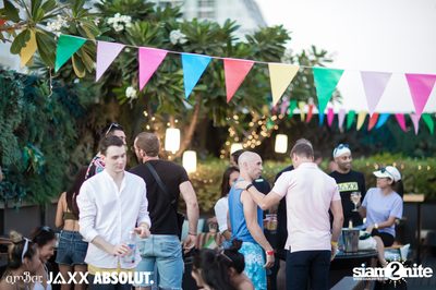 amBar Pool Party ที่ Four Points by Sheraton — photo 76