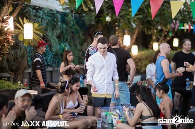 amBar Pool Party ที่ Four Points by Sheraton — photo 77