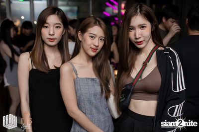 Saturday Night at BARBARBAR — photo 11