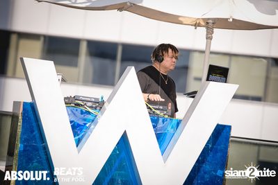 Beats by the Pool at W Bangkok | Sathorn — photo 15