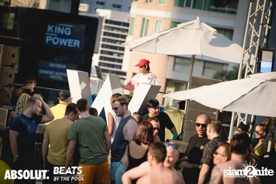 Beats by the Pool at W Bangkok | Sathorn — photo 40