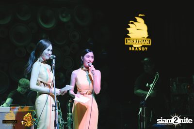 Wanyai x Monik at  Singha Pala — photo 30