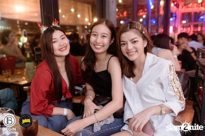Begin x Juicy NYE 2020 x คอนเสิร์ต Meyou ที่ Begin Bar — photo 32