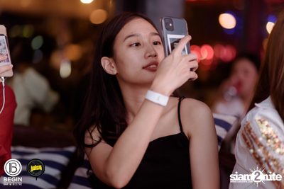 Begin x Juicy NYE 2020 x คอนเสิร์ต Meyou ที่ Begin Bar — photo 46